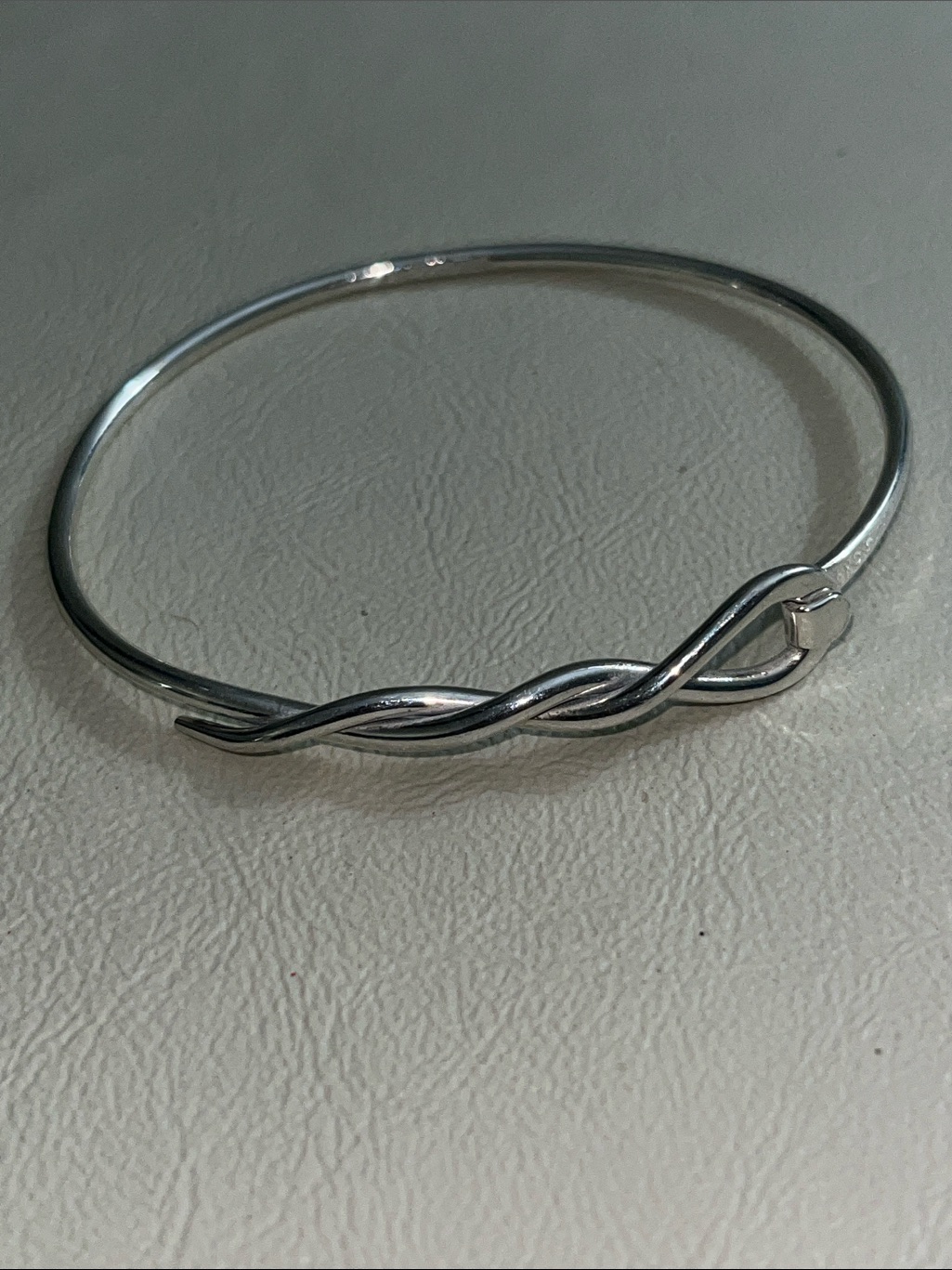 Ati 925 Meixco Twisted Knot Bangle Bracelet